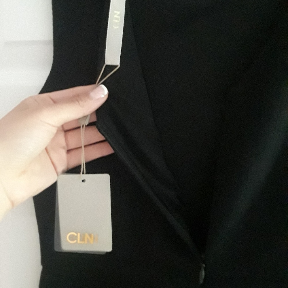 Dress - Picture 3 of 7
